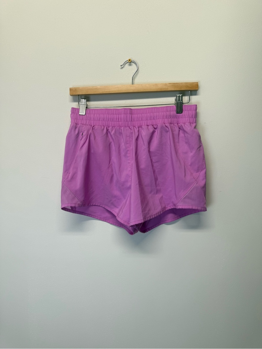 All in Motion Women’s Lavender-Pink Athletic Shorts XS EUC!